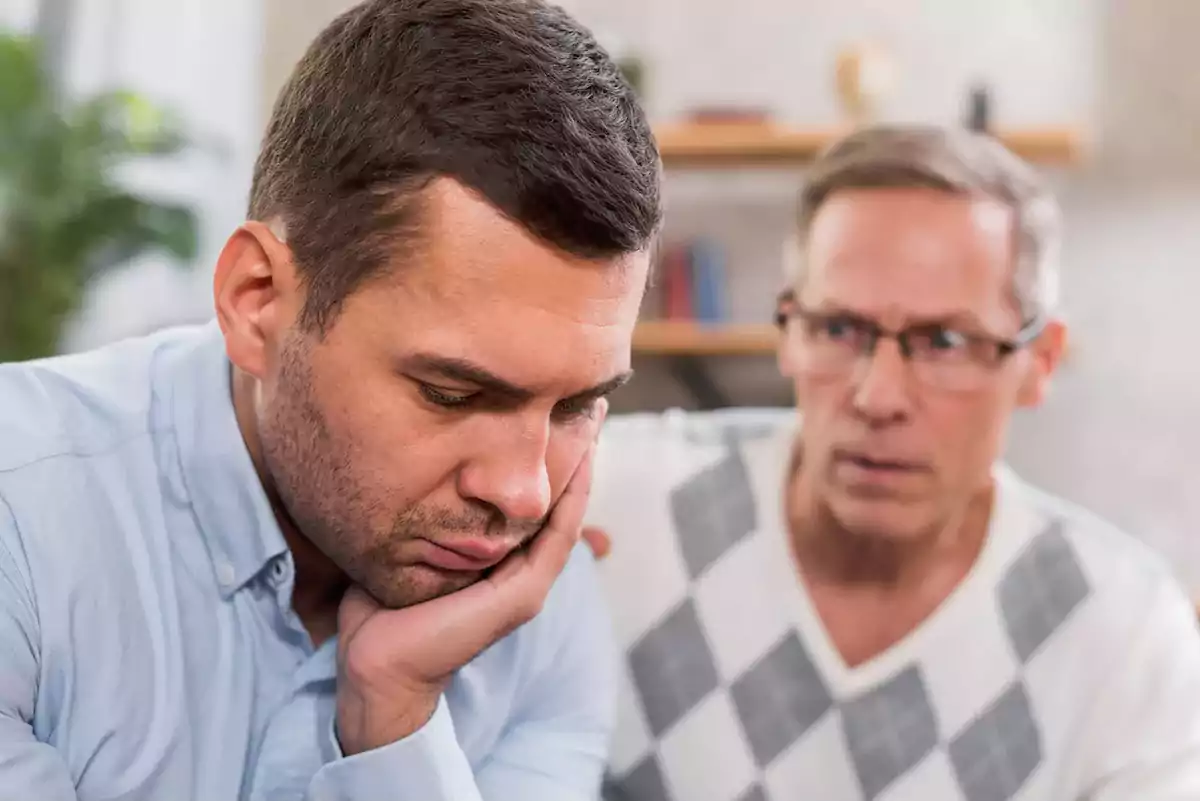 تصویر مفهومی بیشفعالی در بزرگسالان (ADHD در بزرگسالان) نشاندهنده تمرکز، انرژی ذهنی و مدیریت روزمره