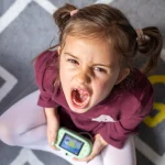 نمونه رفتارهای کودک مبتلا به اختلال سلوک و نیاز به بررسی تخصصی روانشناس کودک