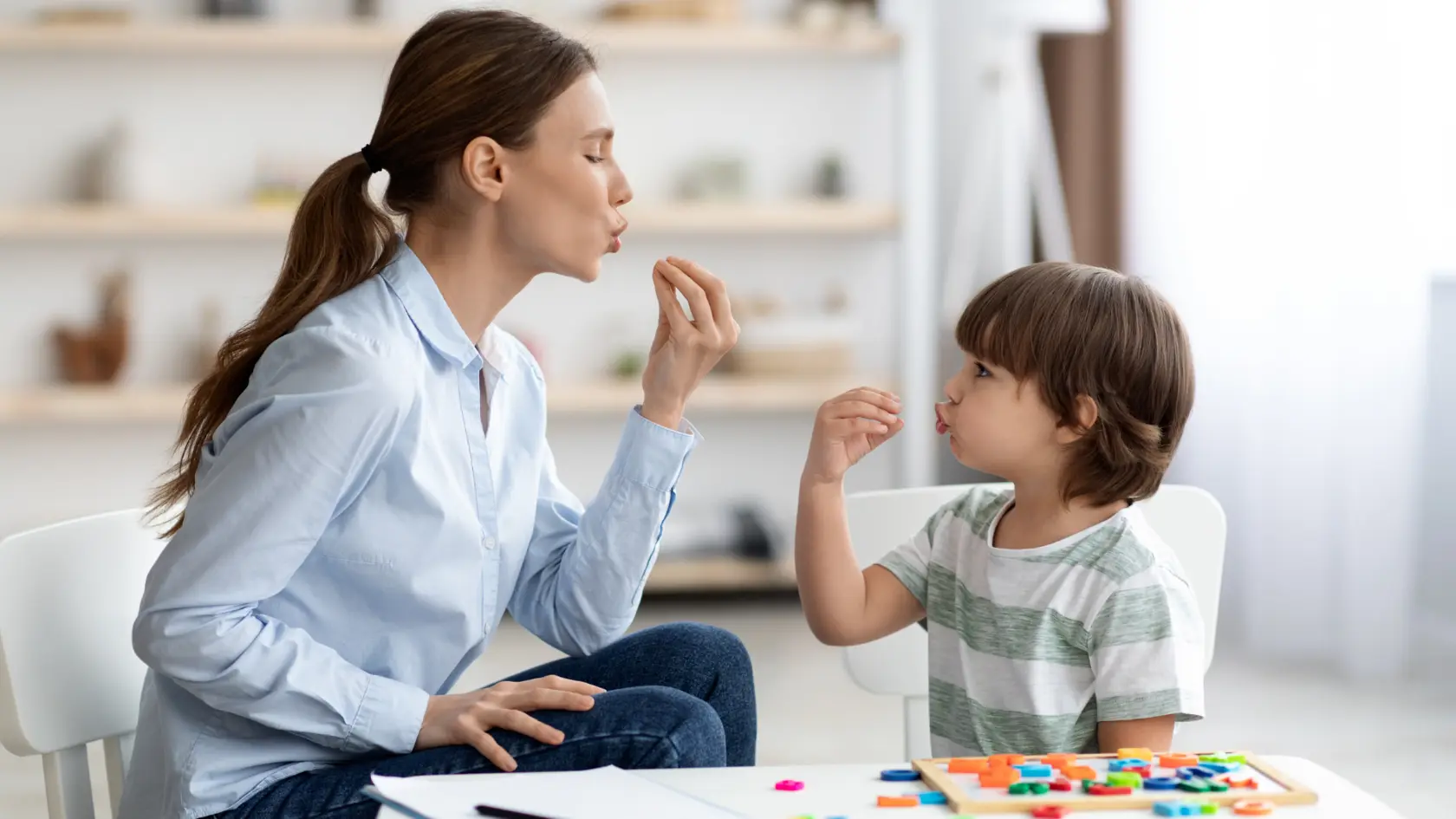 تمرین دهانی-حرکتی کودک برای تقویت گفتار